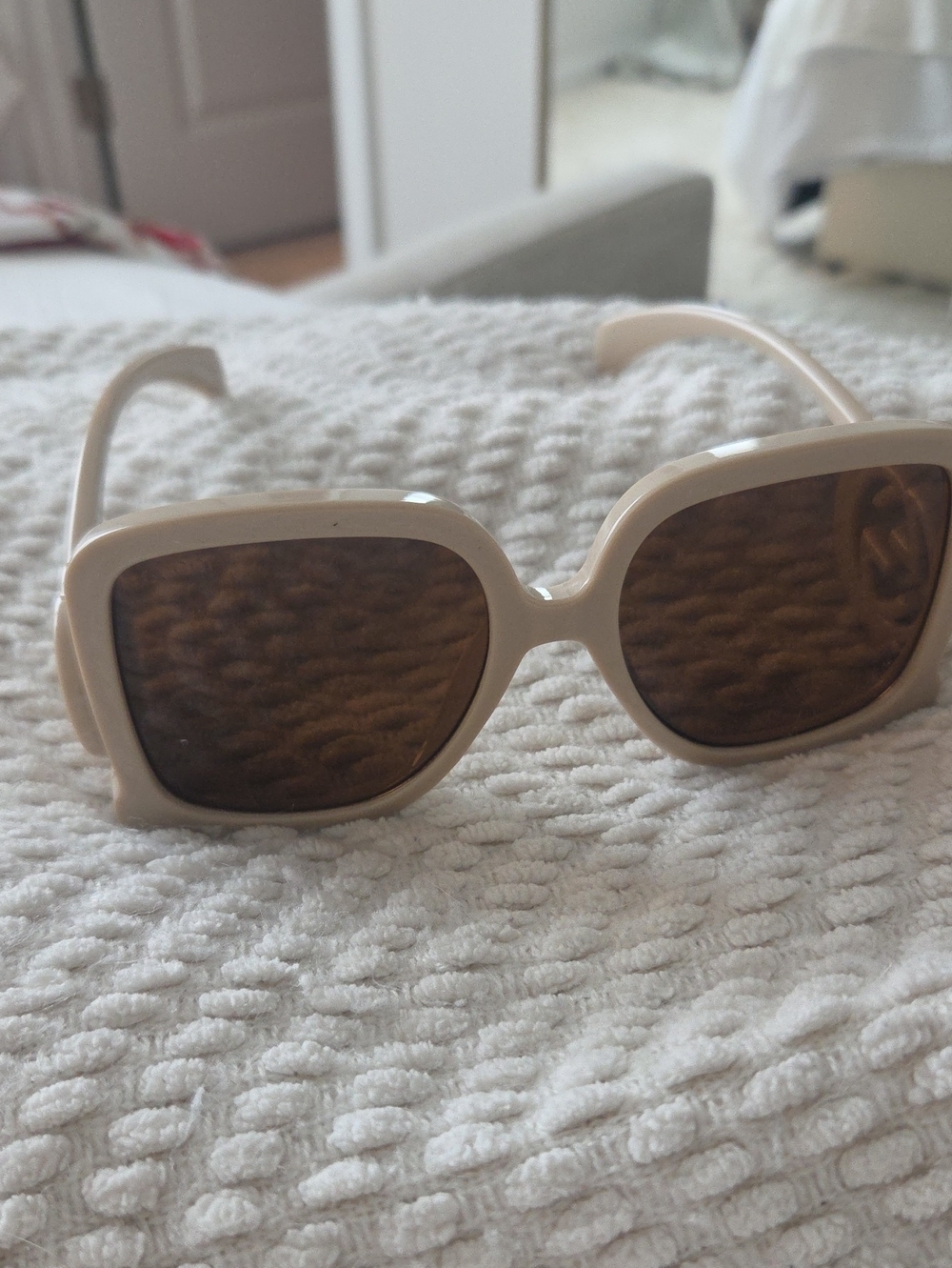 Cream Square Sunglasses with Brown Lenses